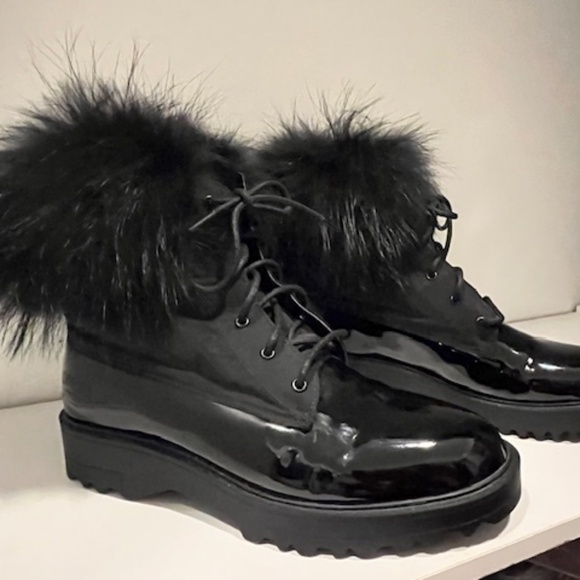 Cloud Nine Black Patent Leather Raccoon Fur Boots Sz 10 Quiet Luxury Wool - Picture 3 of 12